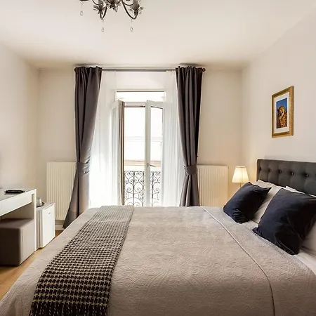 Stylish & Modern Studio Old Town By Houseys Apartment Vilnius